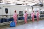 Японские уборщики поездов быстрее пули?